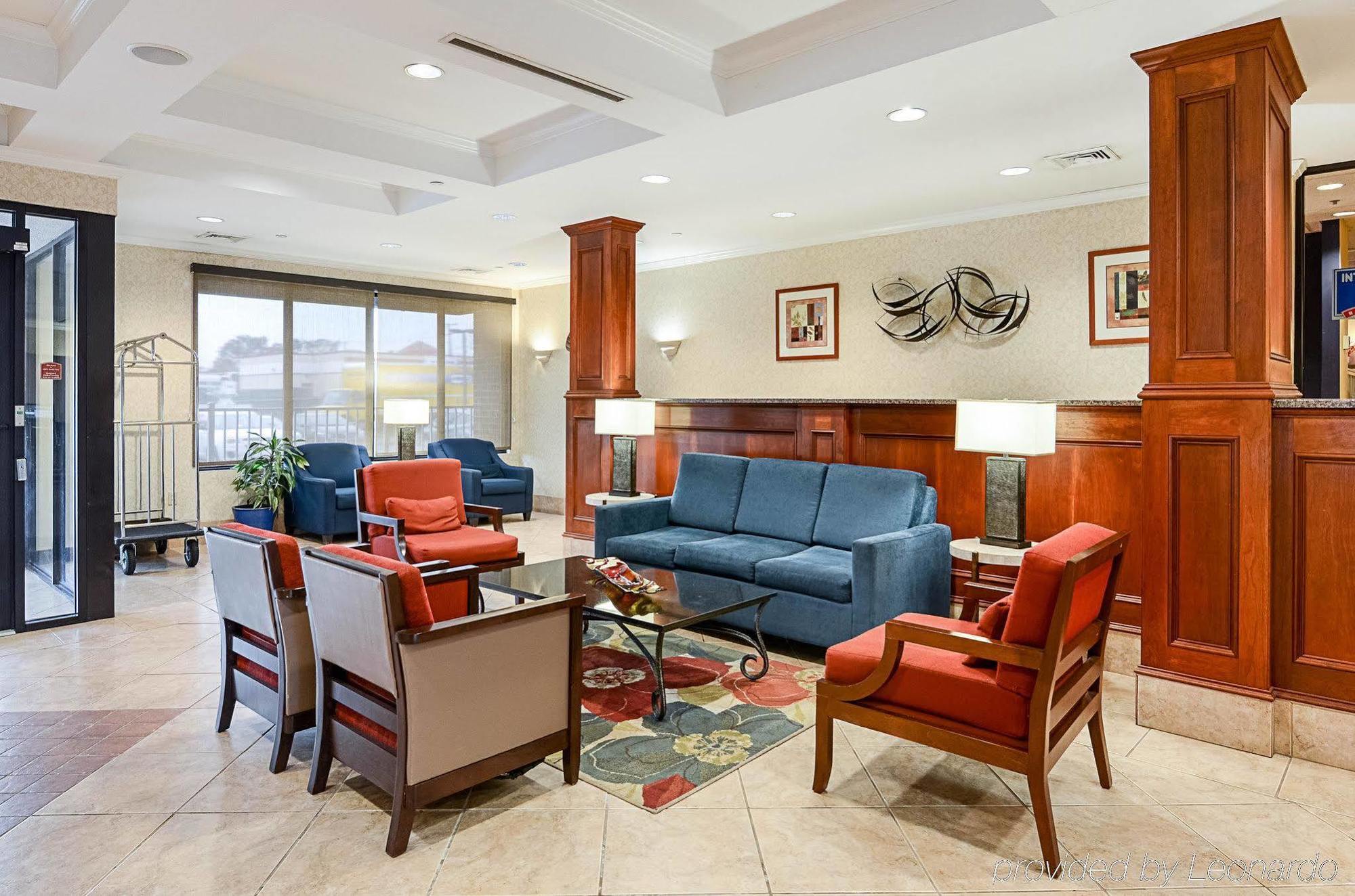 Fairfield Inn & Suites By Marriott Alexandria West/Mark Center Exterior foto