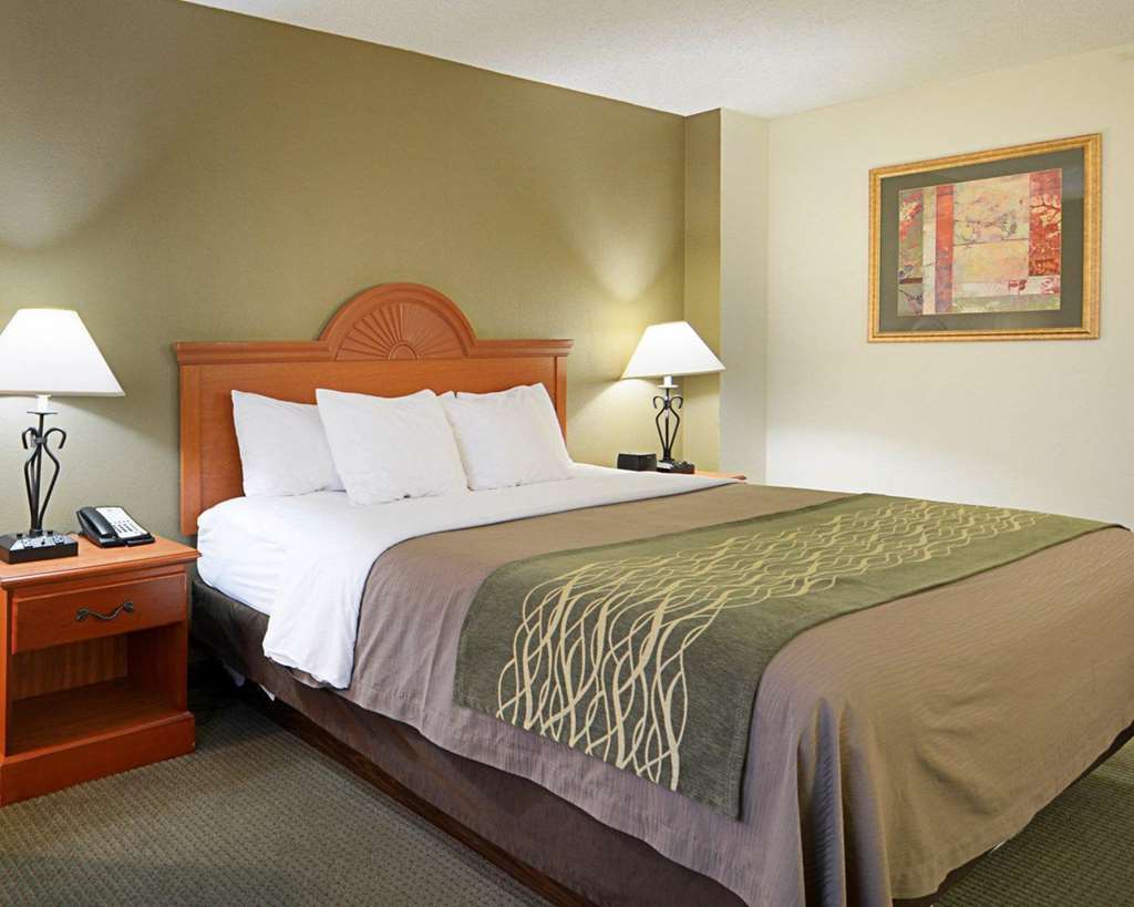 Fairfield Inn & Suites By Marriott Alexandria West/Mark Center Exterior foto